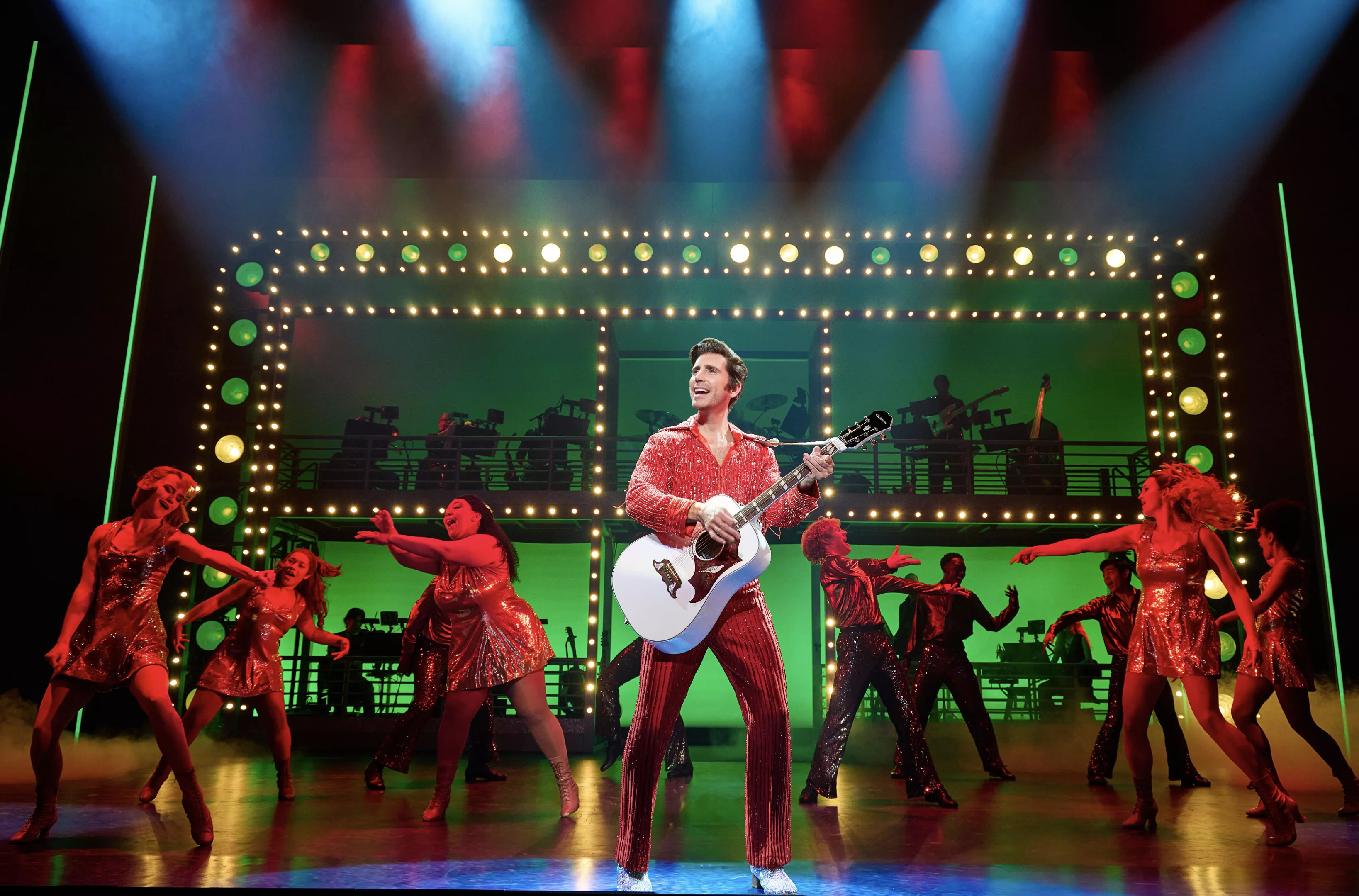 Neil Diamond’s Hits and Heart Dazzle Richmond